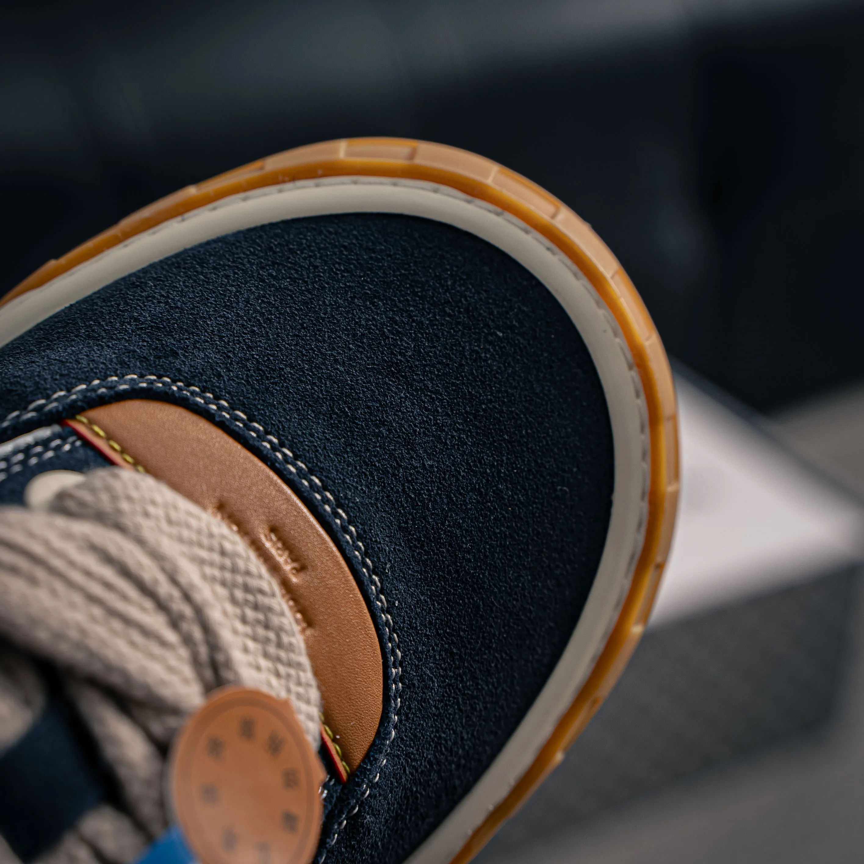 # LV LOUIS VUITTON Tilted Low Sneakers Series Low-Top Retro Versatile Skate Shoes 2026 Skate Shoes Shoes